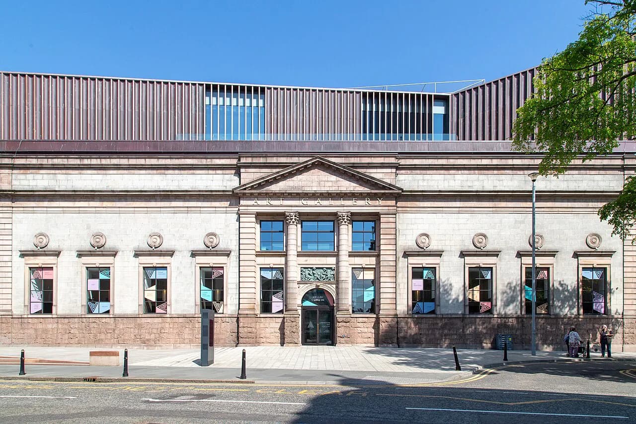 Aberdeen Art Gallery: What to See and How Long to Allow