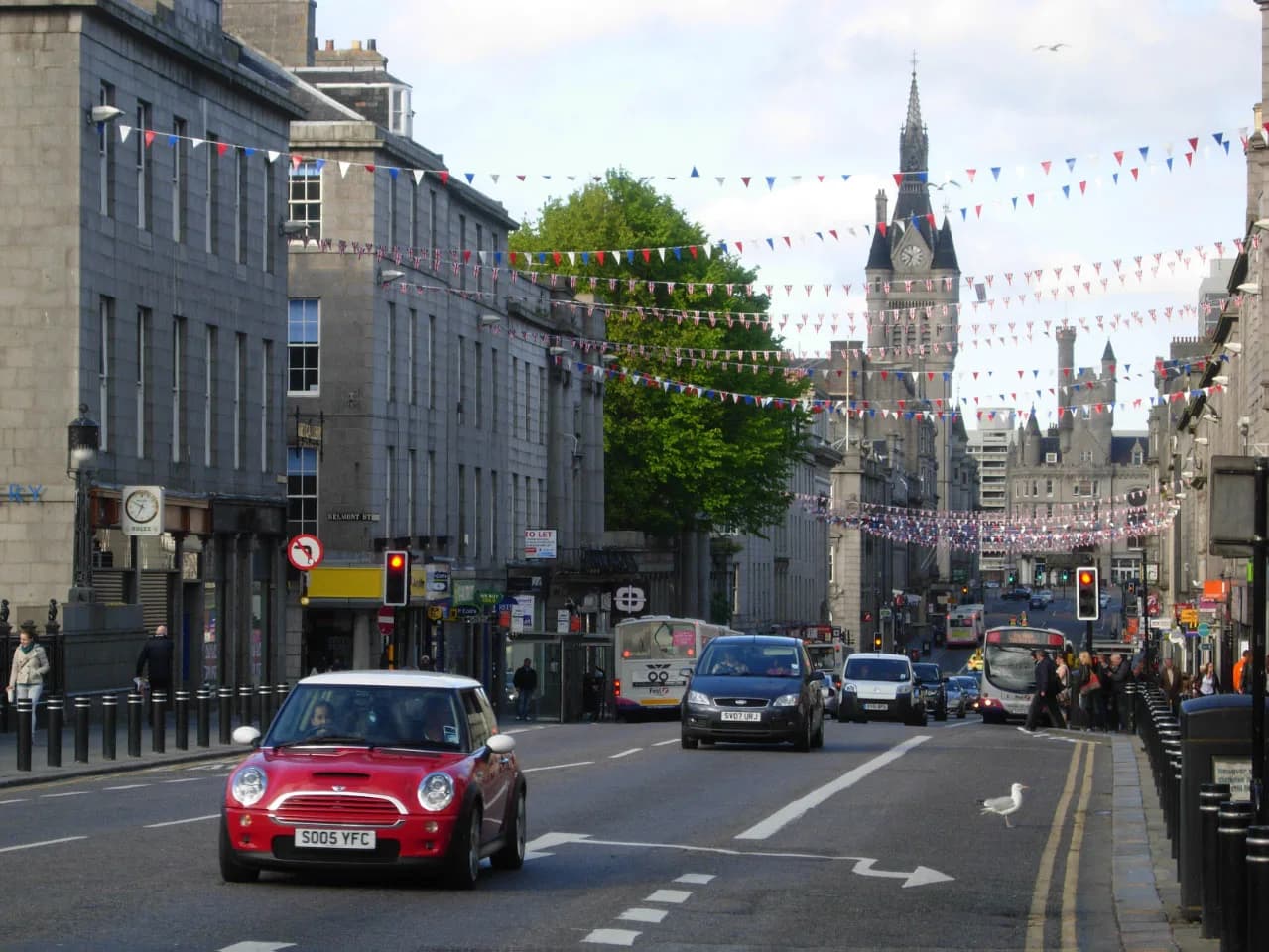 Aberdeen City Centre: What to See, Where to Stay and Eat