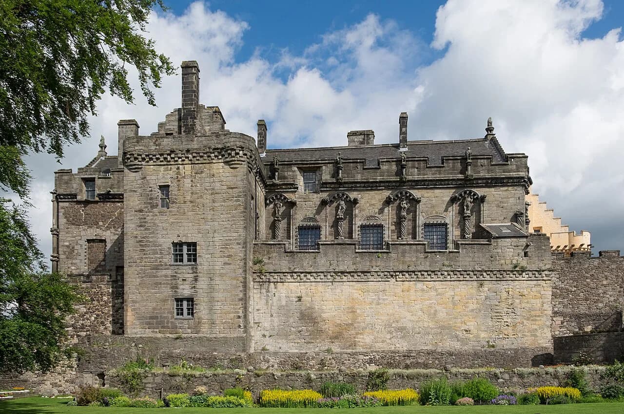 Afternoon Tea in Stirling: Where to Book and What to Expect