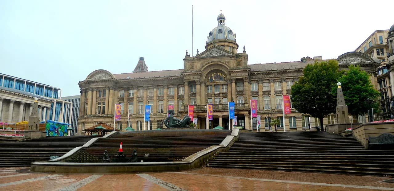 Art Galleries in Birmingham: Where to Go and What to See