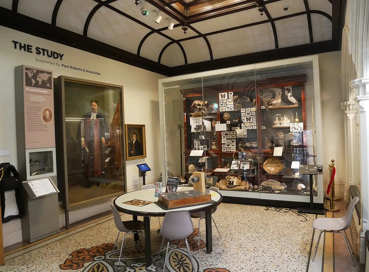 Art Galleries in Canterbury: Where to Go and What to See
