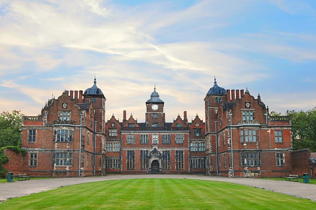 Aston Hall: Jacobean Mansion Visitor Guide, Birmingham