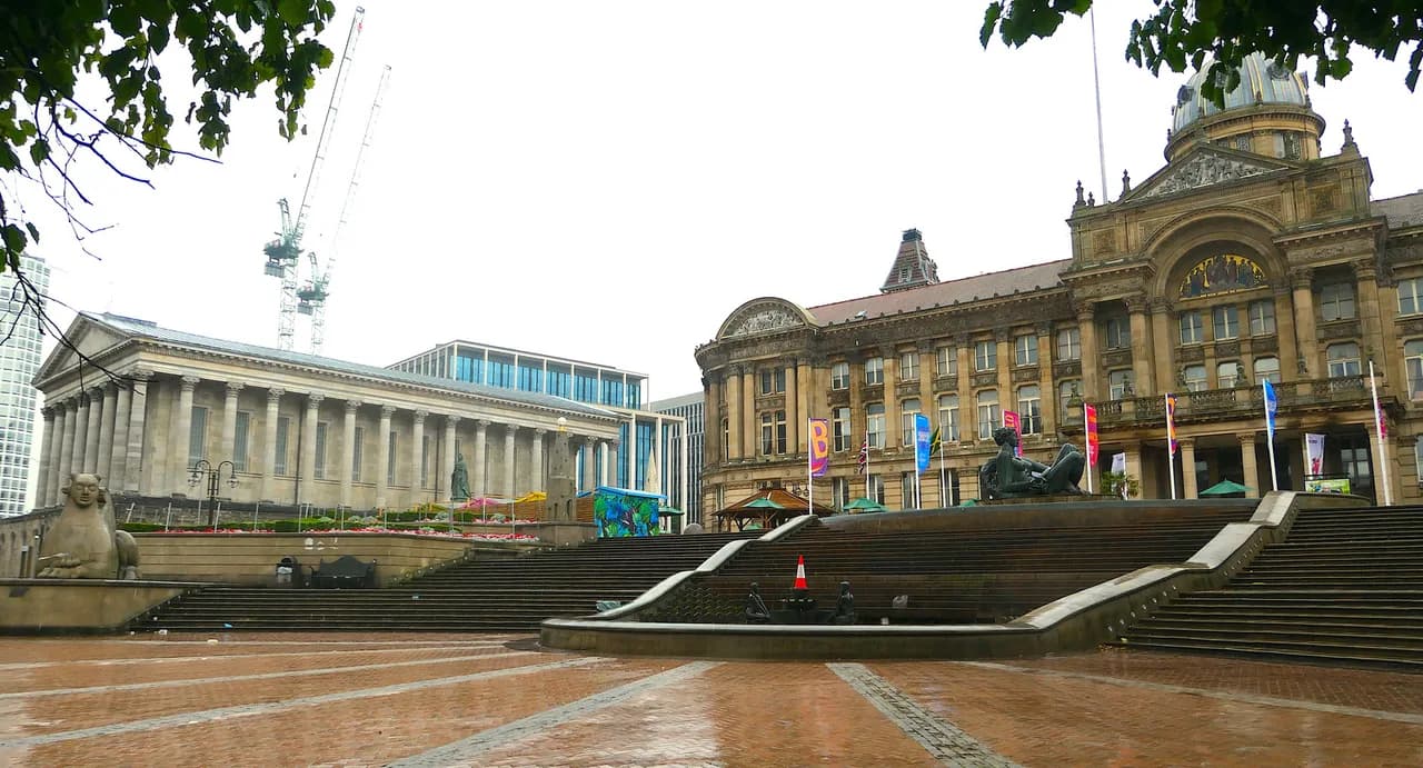 Birmingham Walking Tours: Guided Options and What to Expect