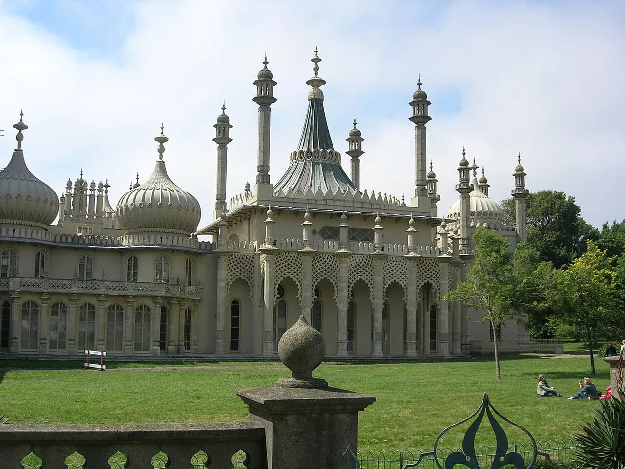 Brighton Boat Trips: Cruises, Charters and What They Cost
