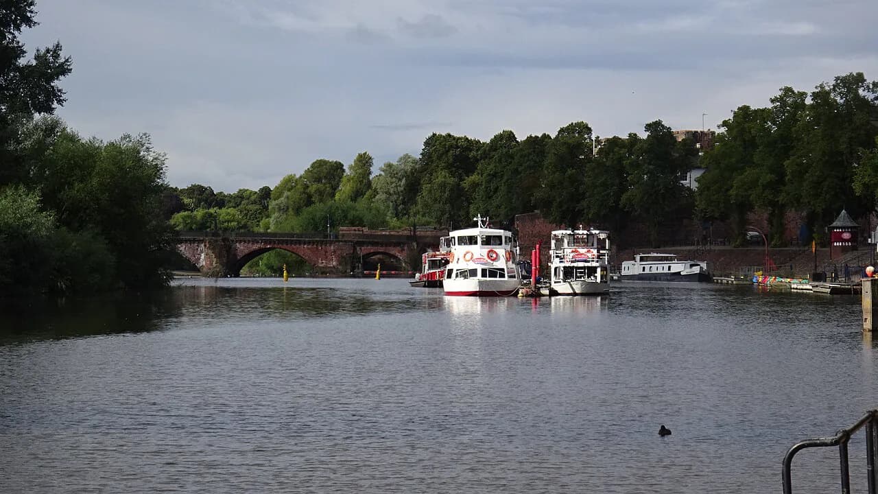 Chester Boat Trips: River Dee Cruises, Prices and Times