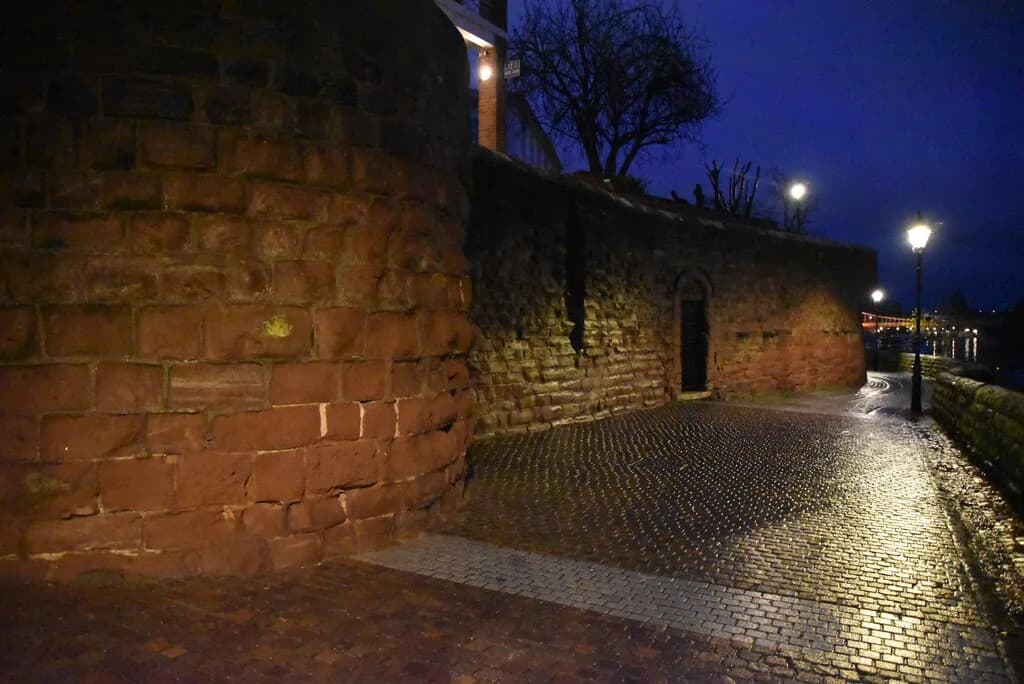 Chester City Walls: Walking Guide, Route and What to See