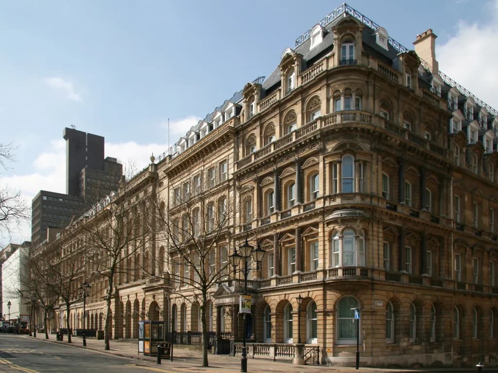 Colmore Row, Birmingham: Where to Stay, Eat & Explore