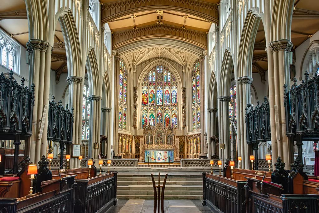 Ghost Tours in Leeds: Ghost Hunts, Walks and What to Book