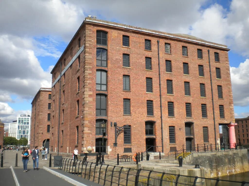 Ghost Tours in Liverpool: What to Expect and Who They Suit