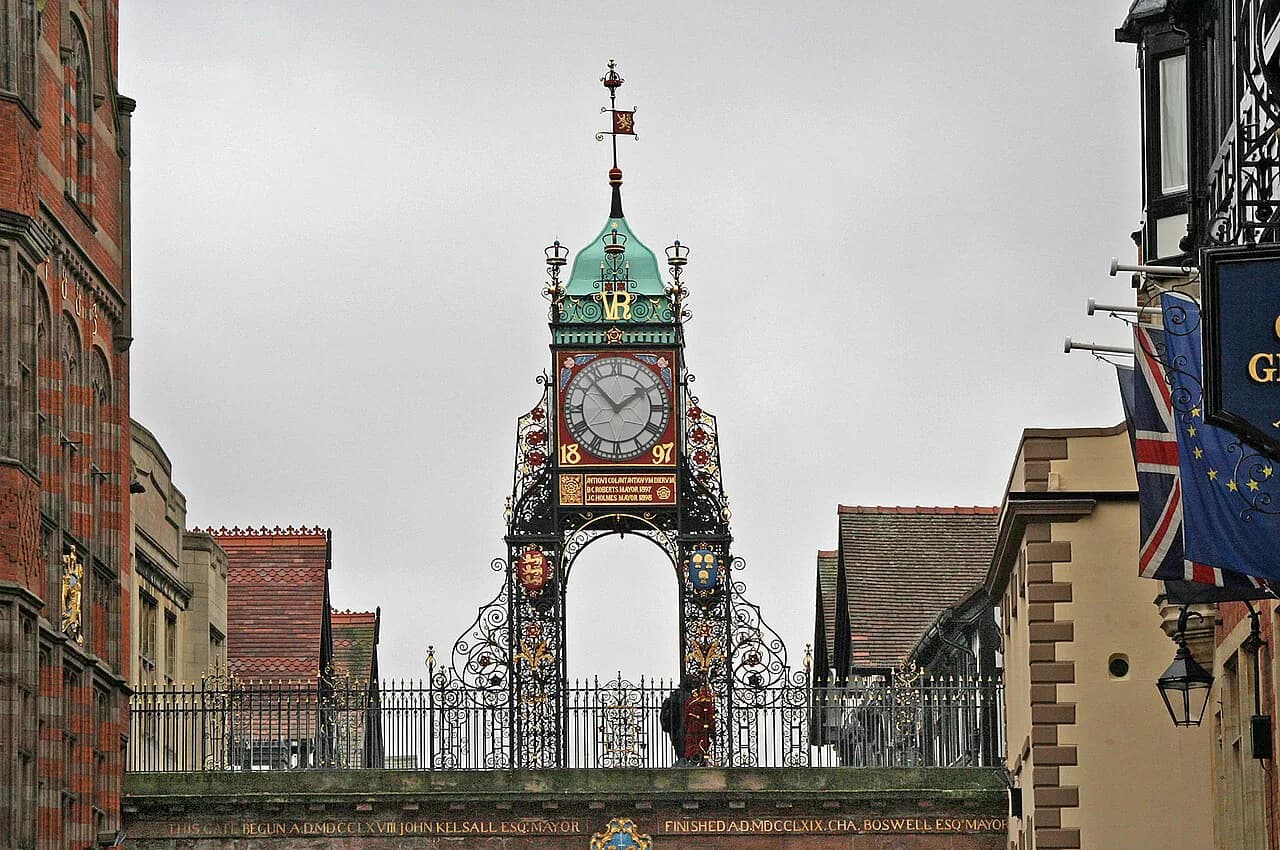 Chester Attractions: 8 Visitor Guides