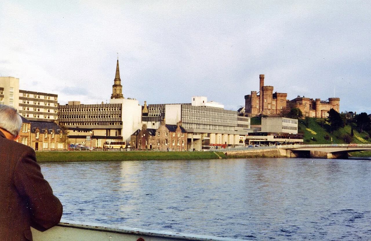 Inverness Attractions: 8 Visitor Guides