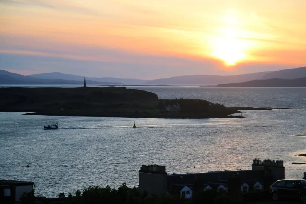 Oban Attractions: 8 Visitor Guides