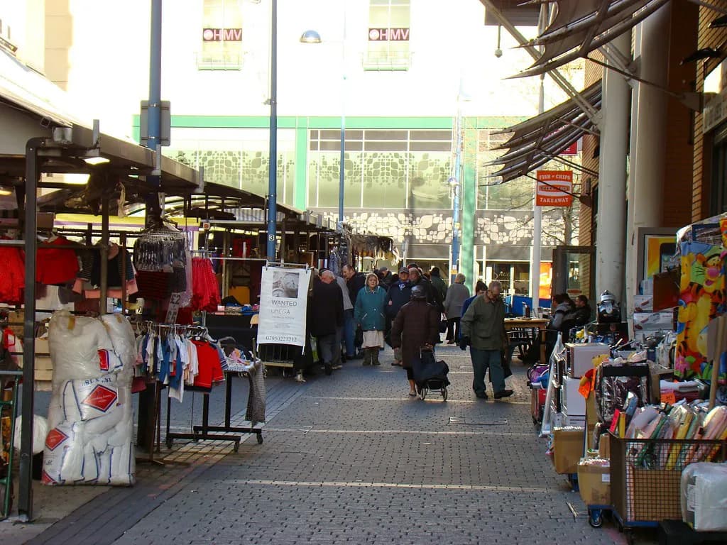 Markets in Birmingham: Where to Go and What They Sell