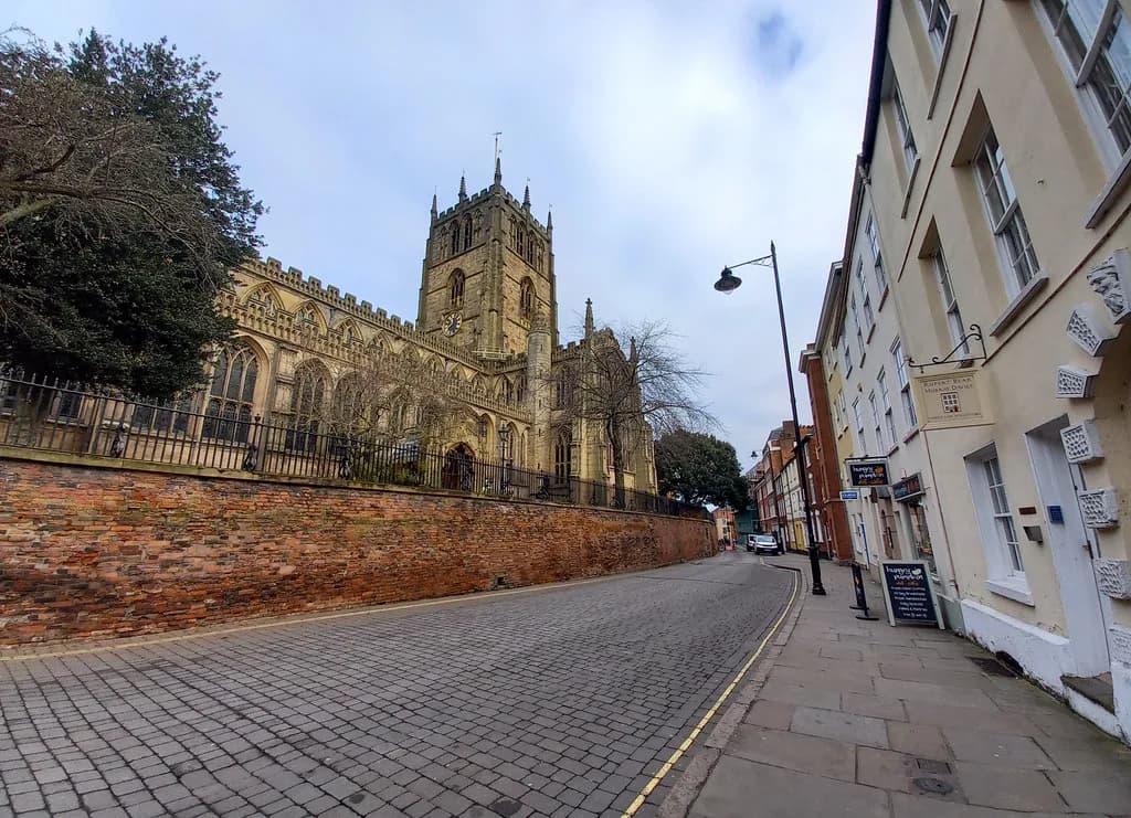 Medieval Nottingham: Castle, Streets and Churches to See