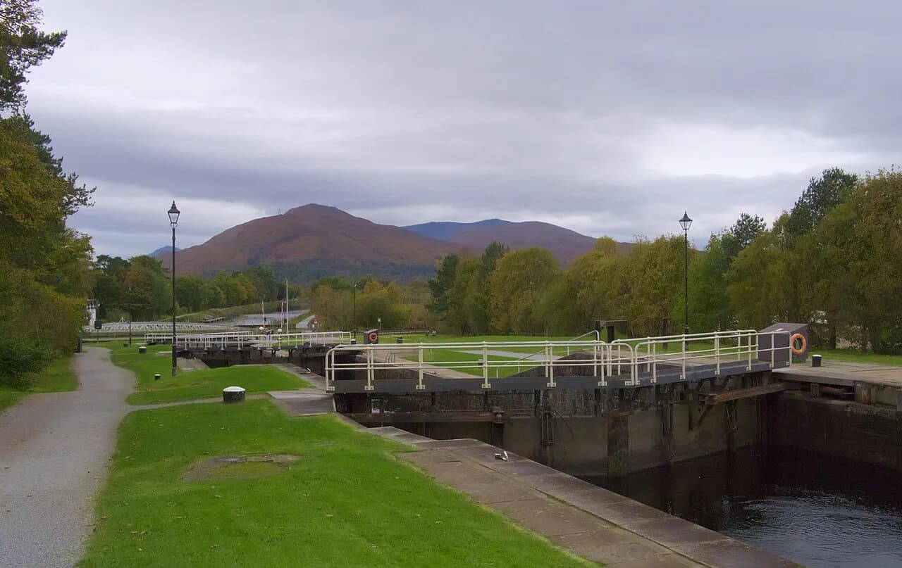 Neptune's Staircase Guide: Caledonian Canal at Fort William