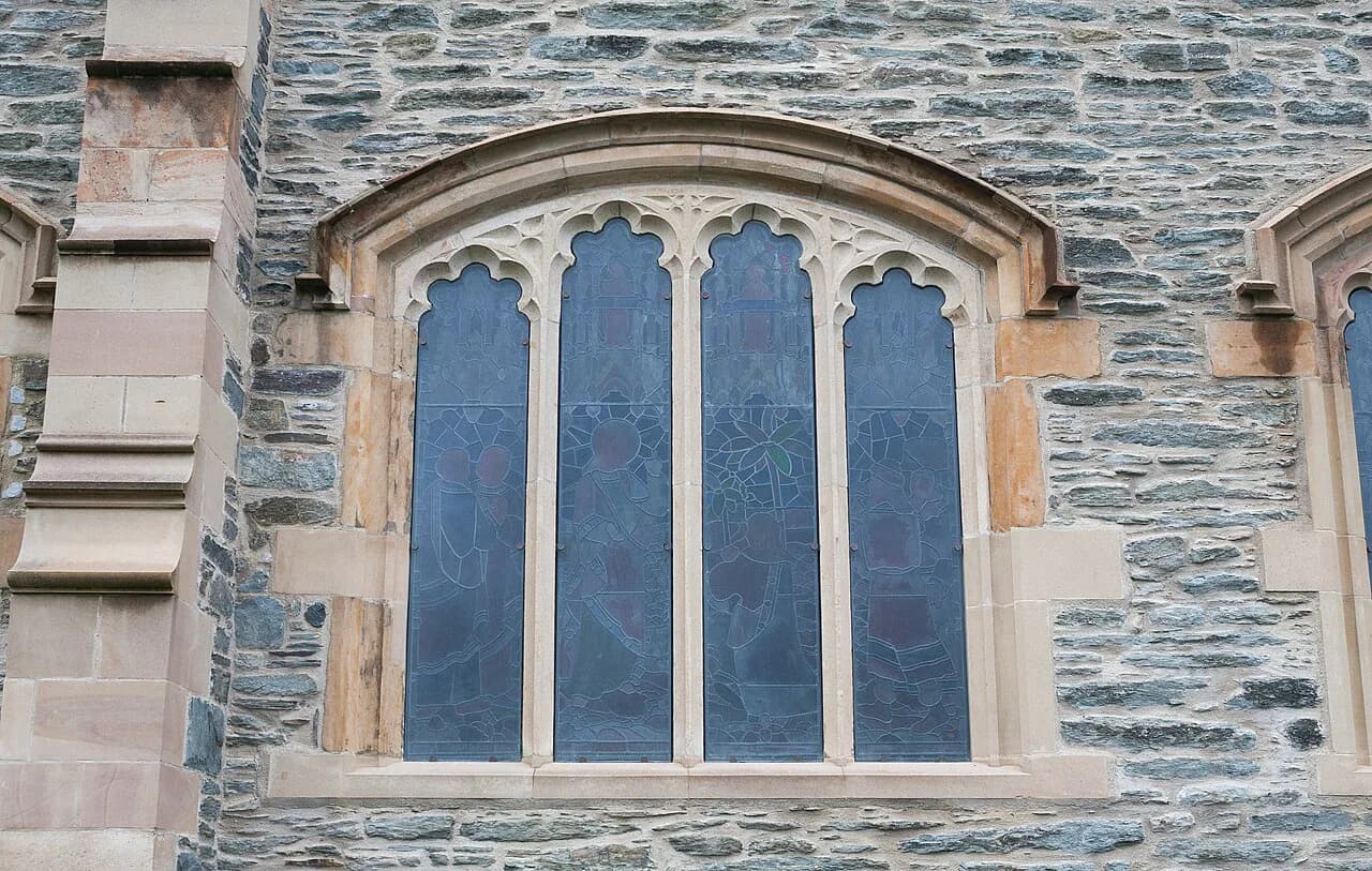 St Columb's Cathedral, Derry: A Visitor's Guide