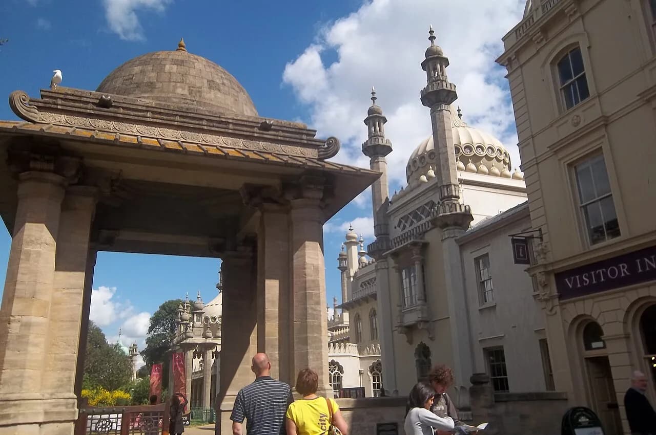 Weekend in Brighton: Plan History, Museums and Tea