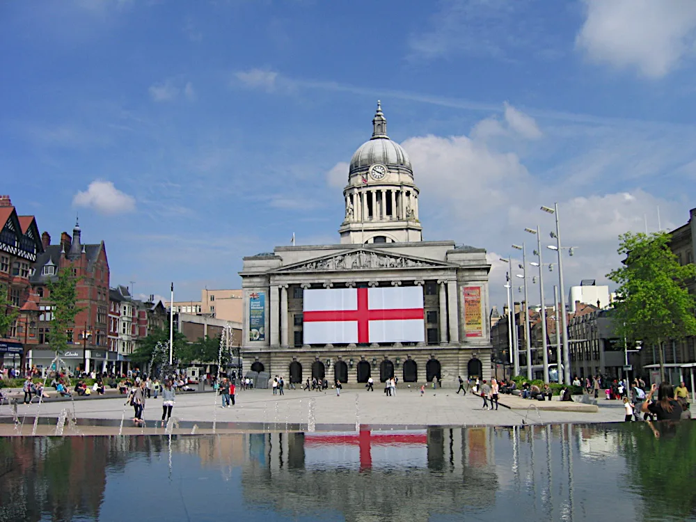 Nottingham city square - panoramio