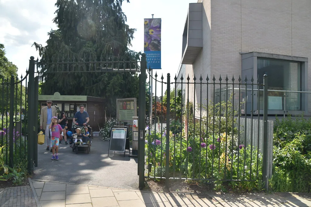 Cambridge Botanic Garden - geograph.org.uk