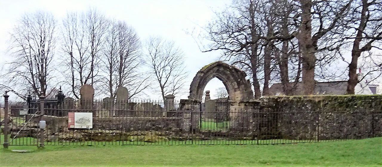 Cambuskenneth Abbey, Stirling - the abbey church ruins