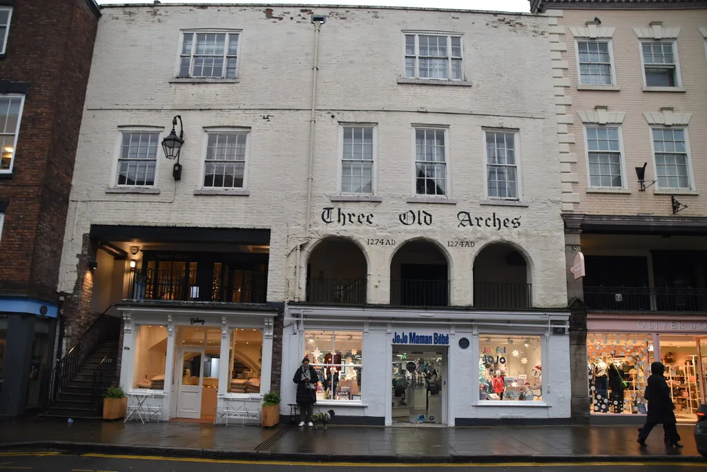 Three Old Arches - geograph.org.uk, Chester
