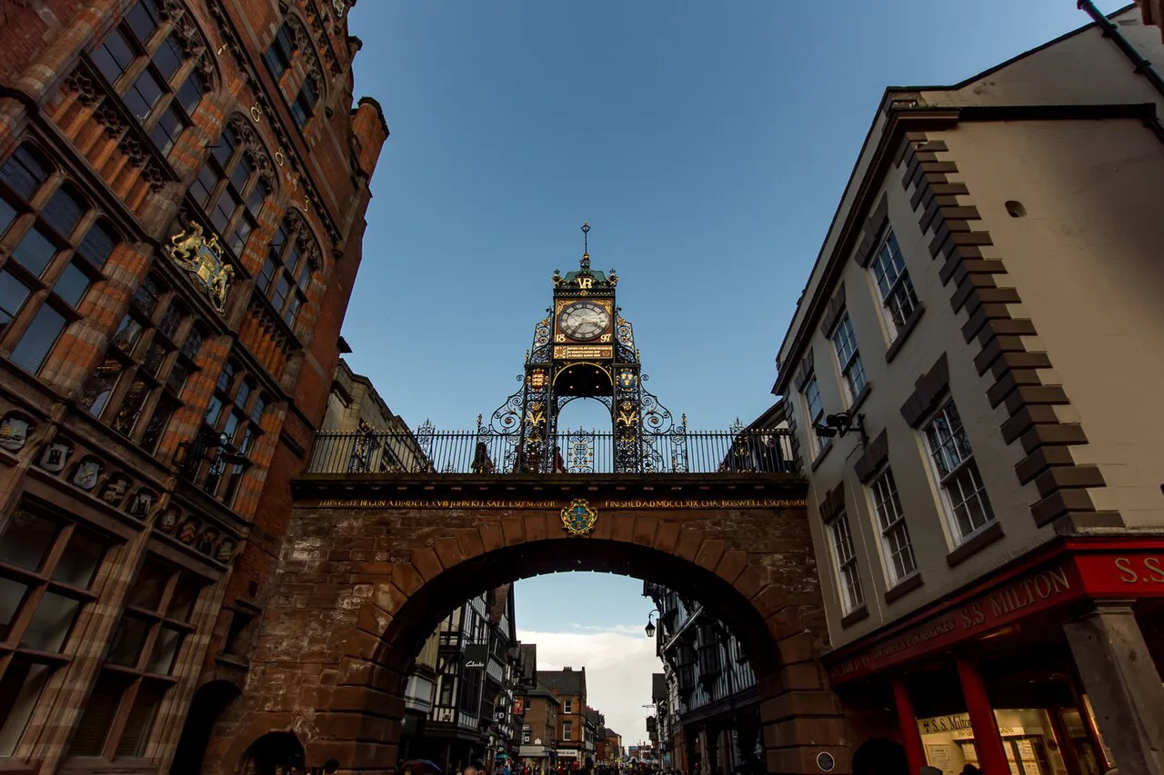 Eastgate clock tower, Chester - geograph.org.uk