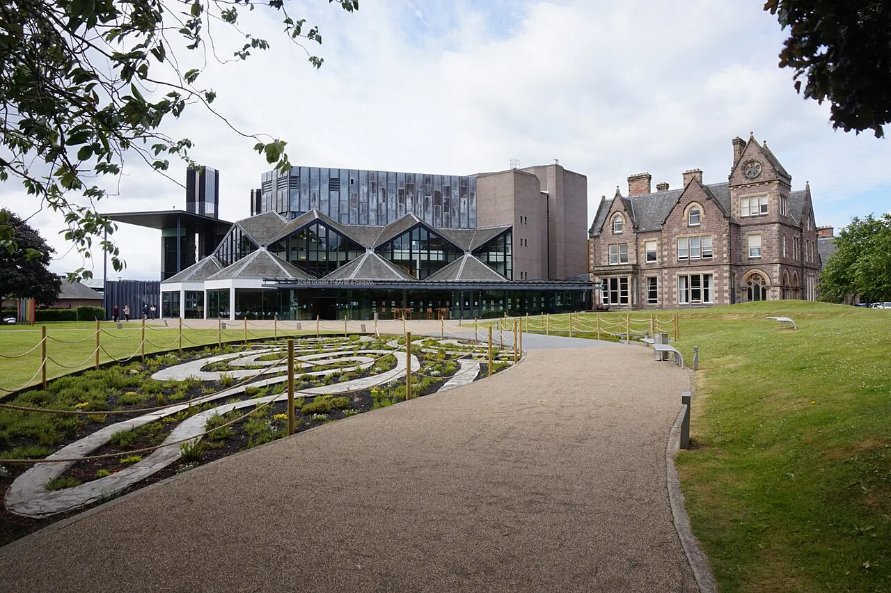 Eden Court Theatre and Cinema, Inverness - geograph.org.uk