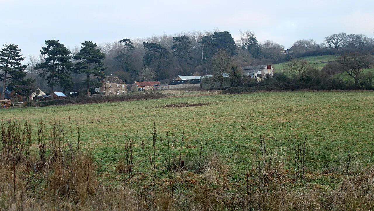 Derry Hill Farm across a field - geograph.org.uk