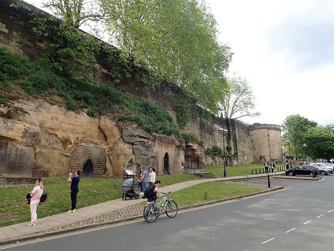 Nottingham Castle Walls - geograph.org.uk