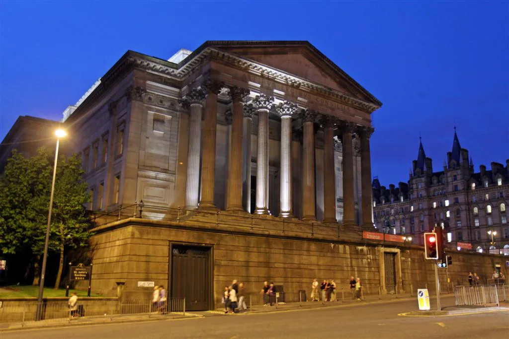St. Georges Hall, St. Georges Place, Liverpool (geograph )