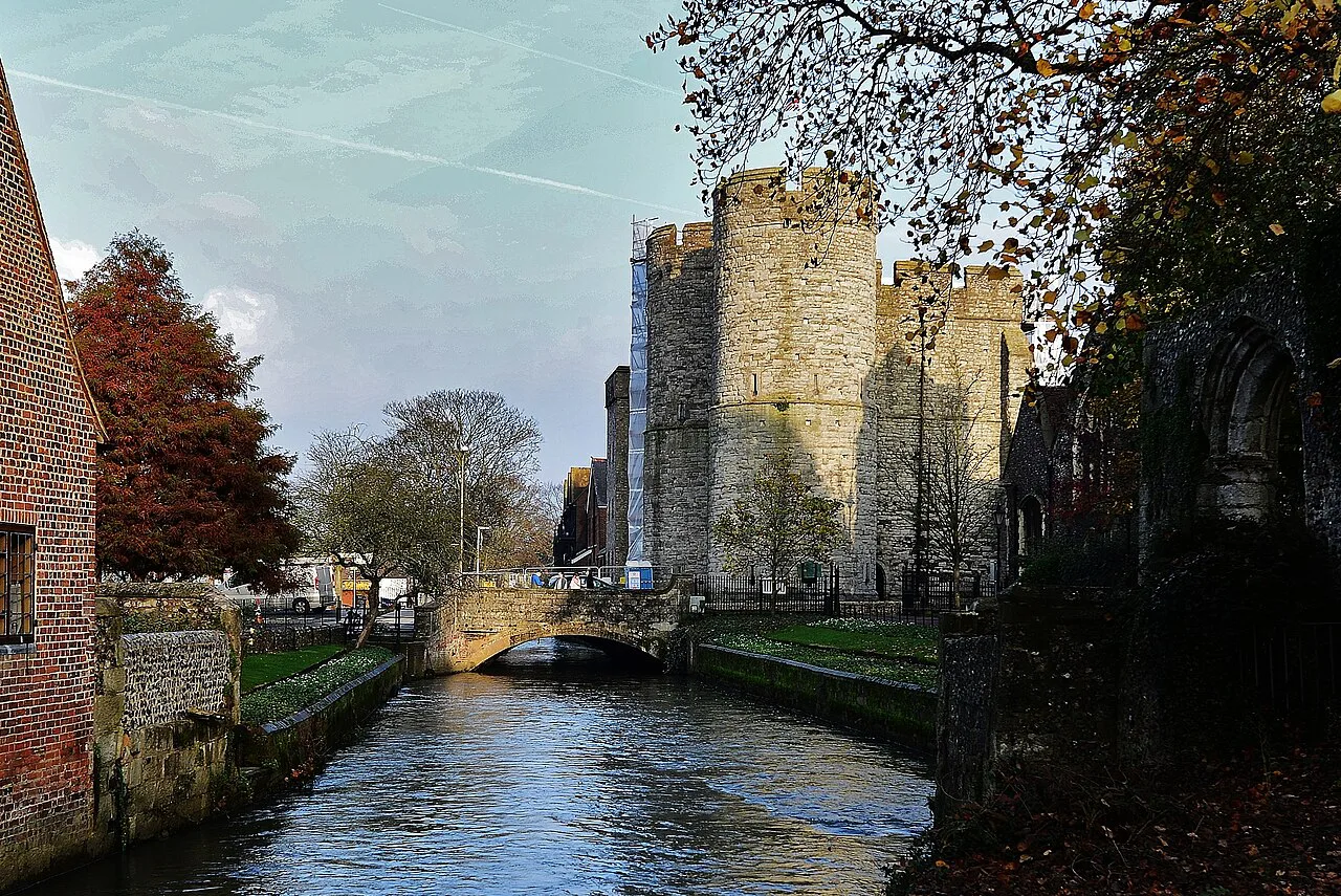 Canterbury West Gate - geograph.org.uk