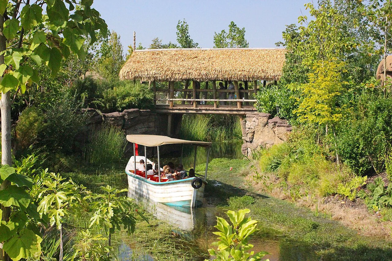 The Lazy River Boat Trip at Chester Zoo - geograph.org.uk