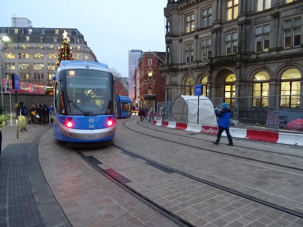 Tram in Victoria Square (geograph ), Birmingham