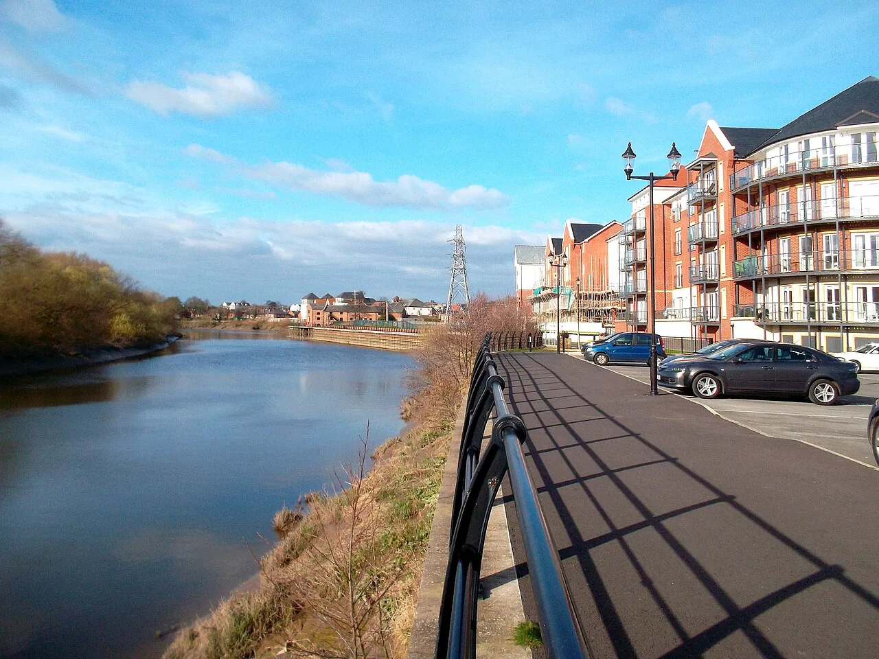 River Dee, Chester - geograph.org.uk