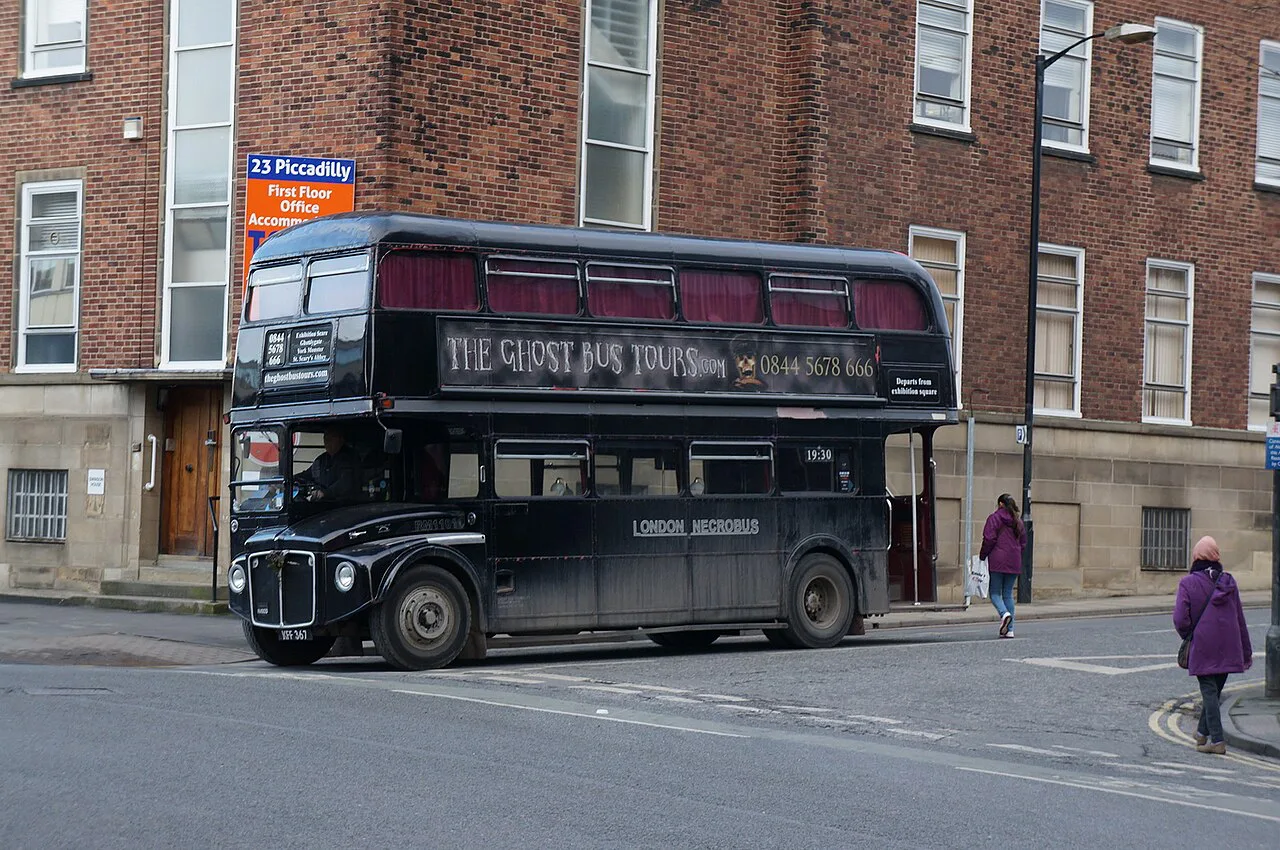 The Ghost Bus Tours bus, York - geograph.org.uk