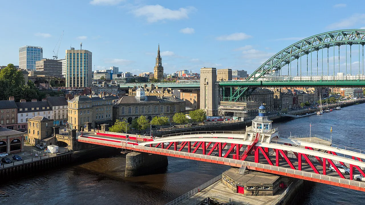 Newcastle upon Tyne - Swing and Tyne bridges