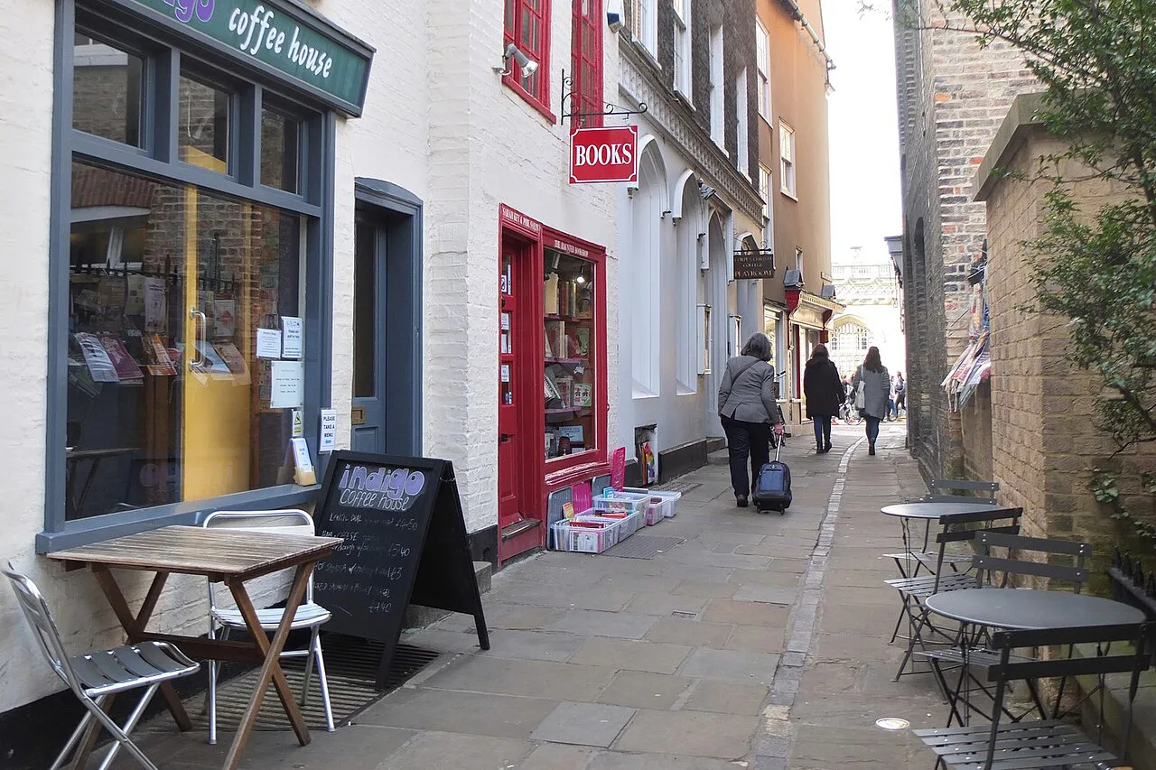 The Haunted Bookshop, Cambridge - geograph.org.uk