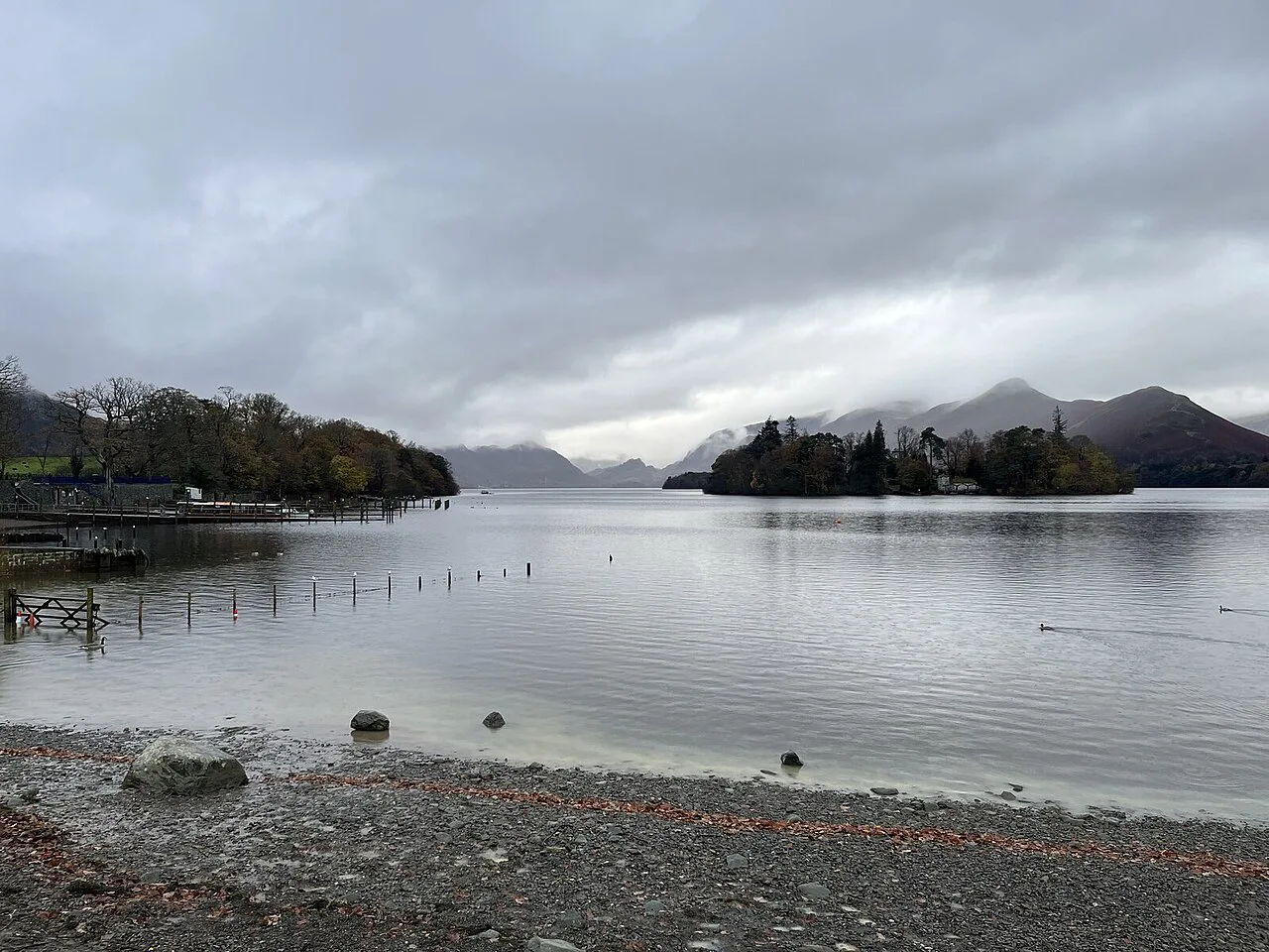 Cat Bells and Derwentwater at Keswick - geograph.org.uk