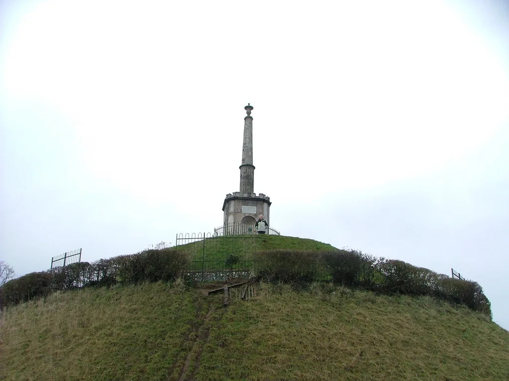 Monument on Dane John Mound - geograph.org.uk, Canterbury