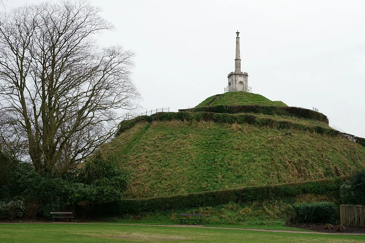 Dane John Mound, Canterbury - geograph.org.uk