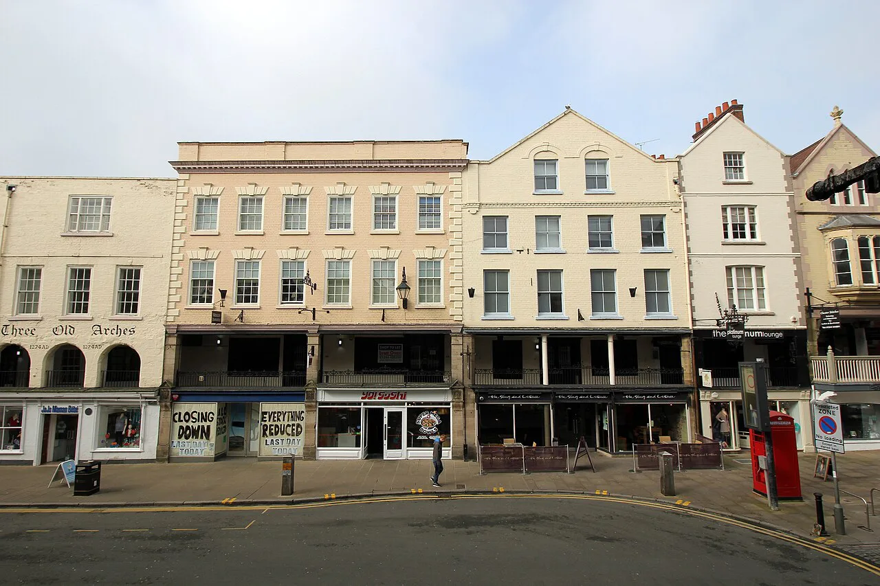 Bridge Street and the Rows at Chester - geograph.org.uk