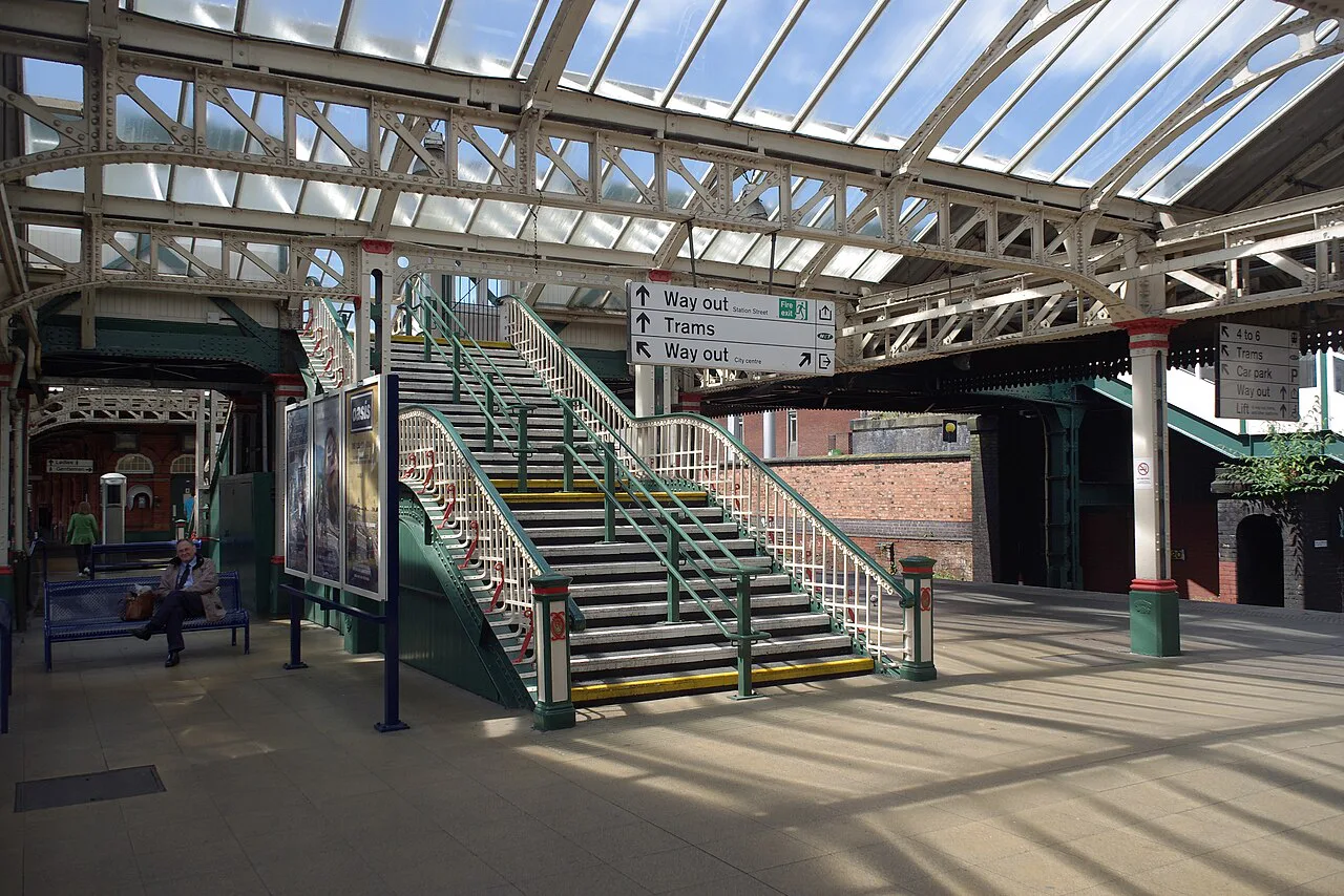 Nottingham railway station MMB