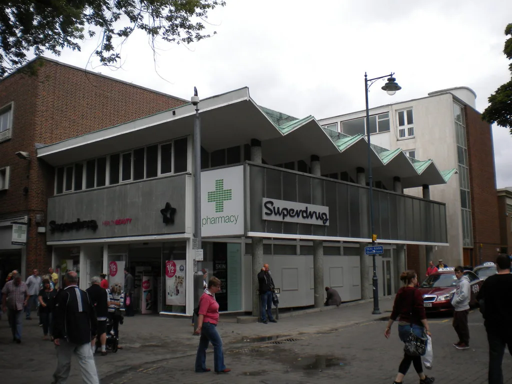 Shop on Canterbury Lane, Canterbury - geograph.org.uk