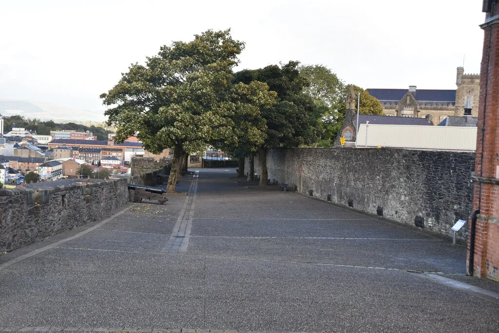 City Walls, Derry - geograph.org.uk