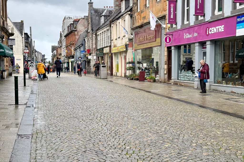 Fort William High Street - geograph.org.uk