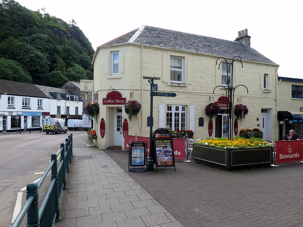 Bossards Coffee Shop, Oban - geograph.org.uk