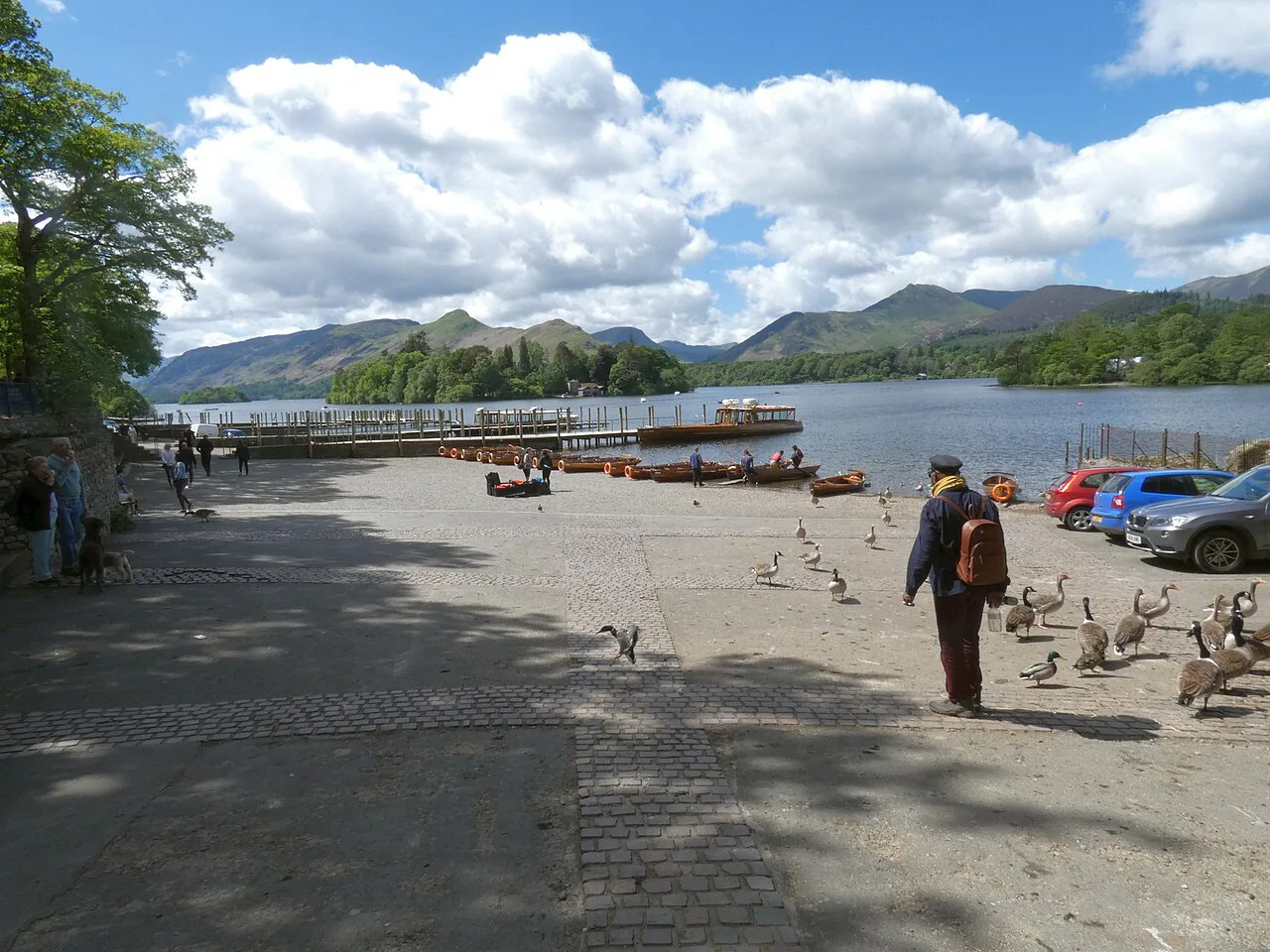 Keswick Lakeside - geograph.org.uk