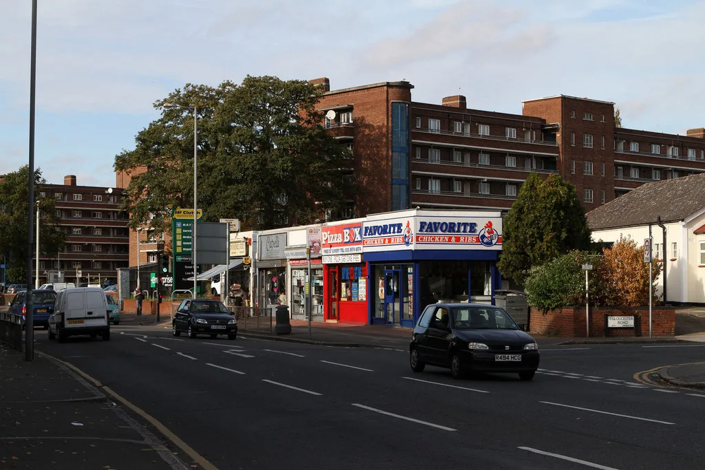 Cambridge Road, Norbiton - geograph.org.uk