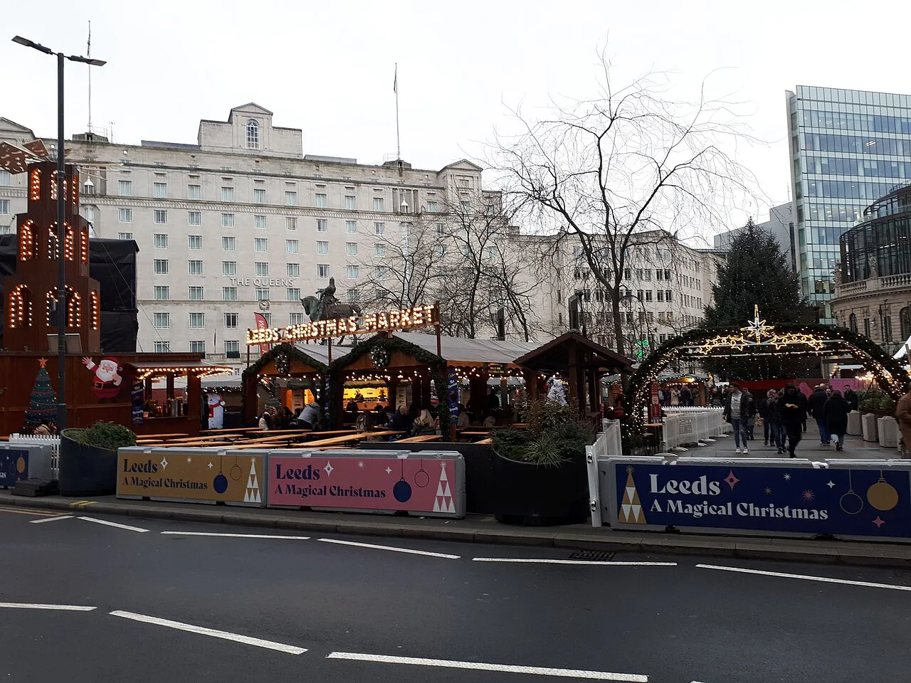 Leeds Christmas Market - geograph.org.uk